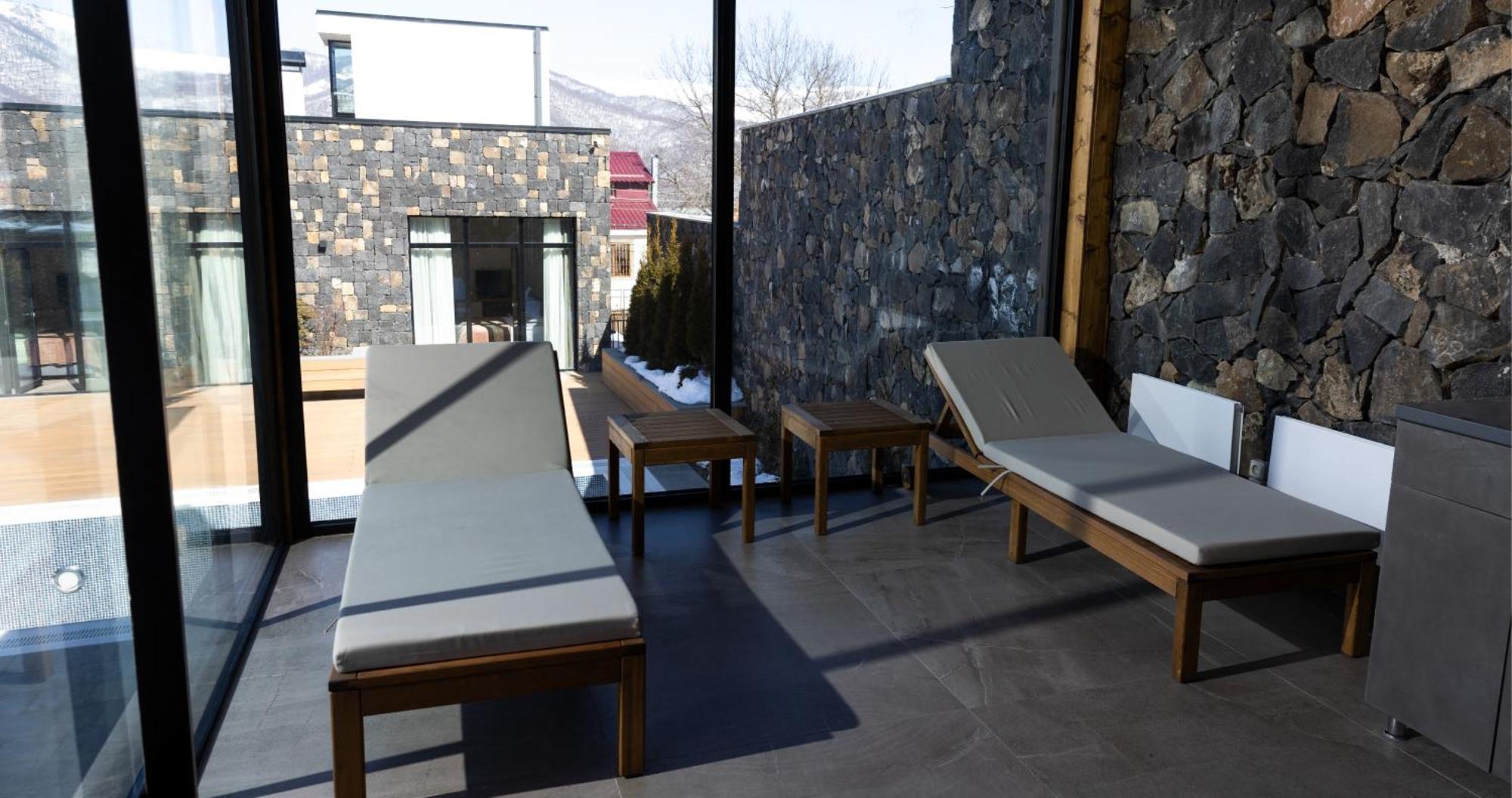 Dilijani Tun Hotel & Restaurant Exterior foto